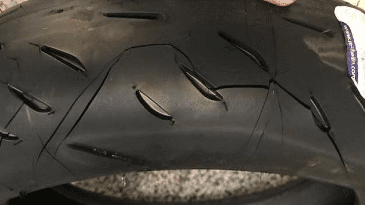 An example of a rubber breakdown after the tyre has been exposed to low temperatures