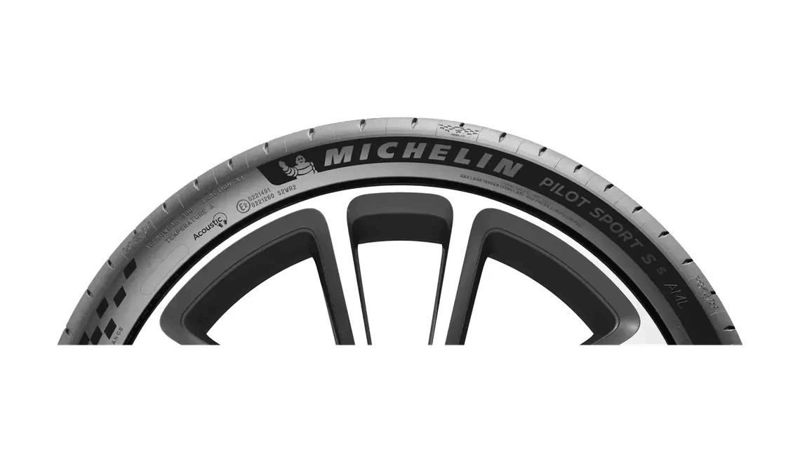 Diseño de costado MICHELIN Premium Touch
