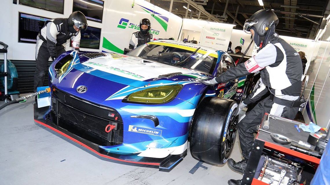 cm4kup7nn00rj01l245iaax5l supergt 2024 rd5 05
