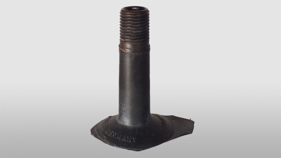 The Standard valve is the same as for cars and motorbikes