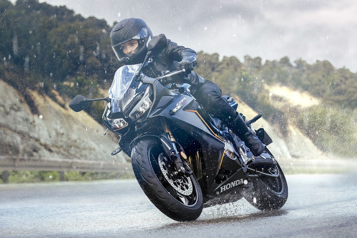 michelin power 6 shooting 2023 wet max