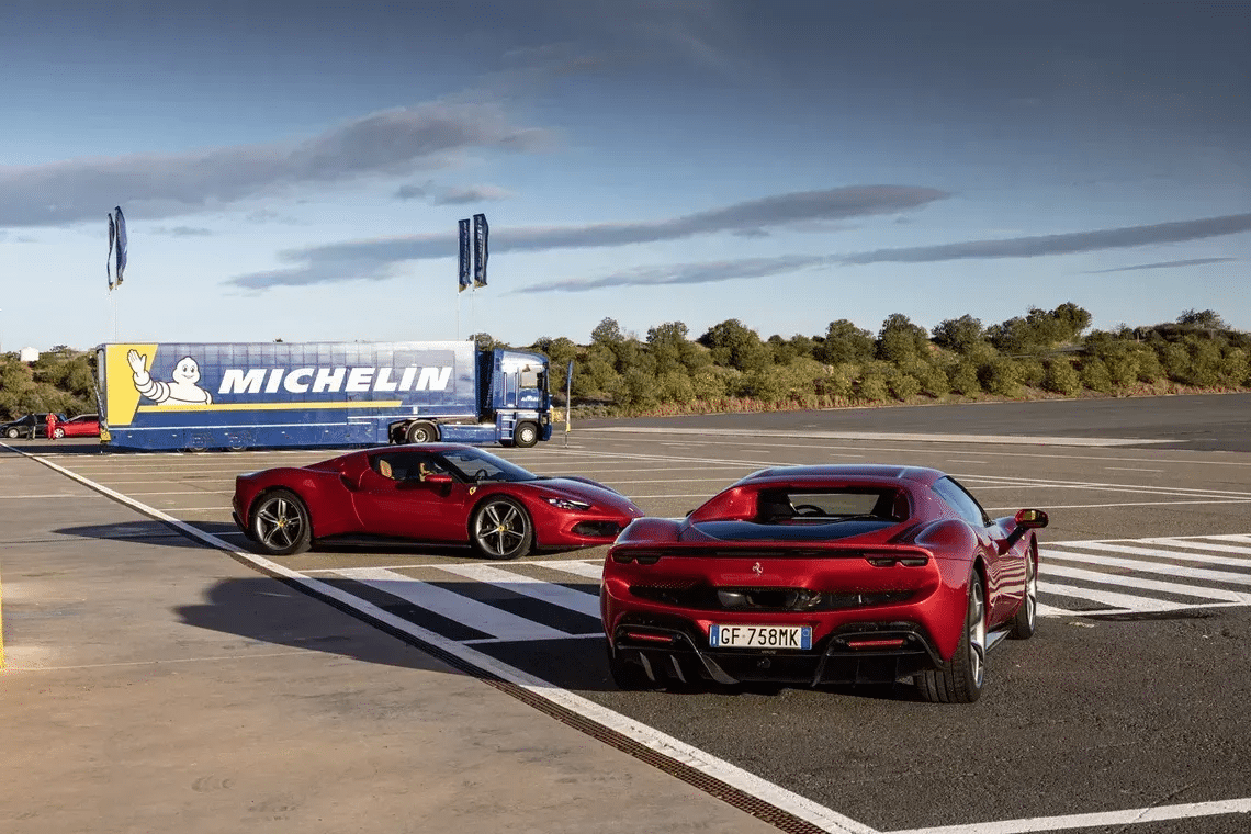 ferrari header