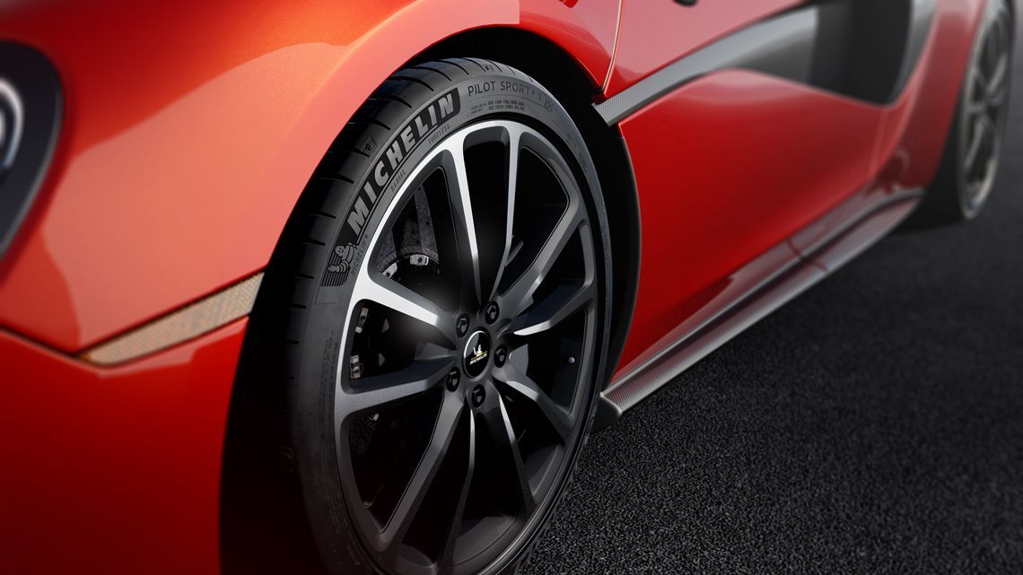 tire michelin pilot sport 4 s en us product in context nosignature 16 slash 9