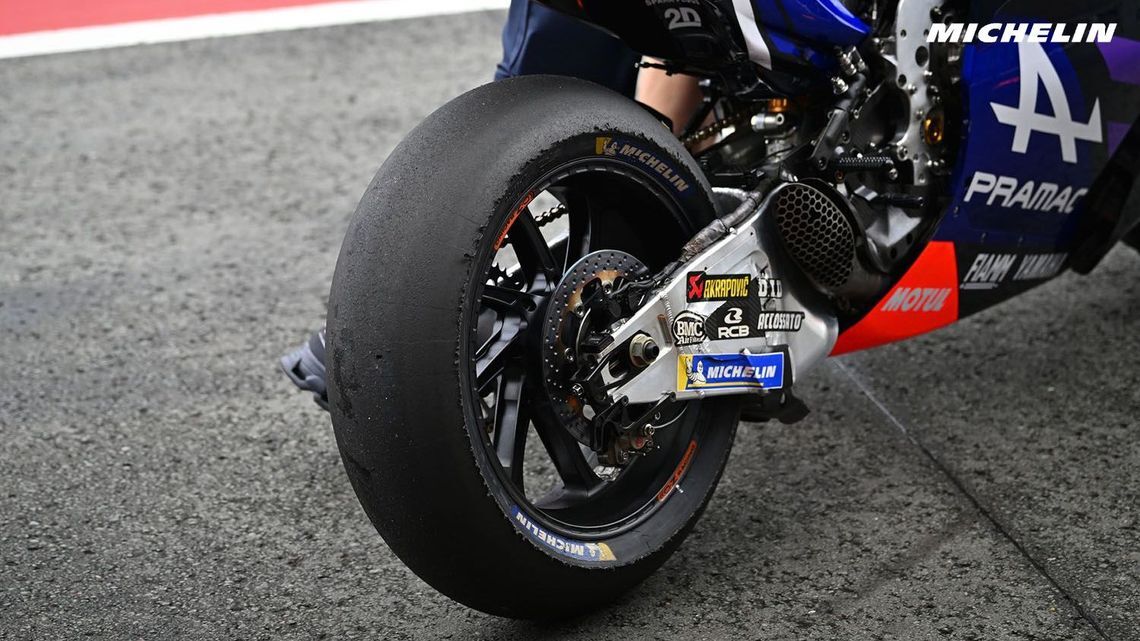 cmck2h8nc01pw01j80t6n8wb1 motogp 2025 rd10 02