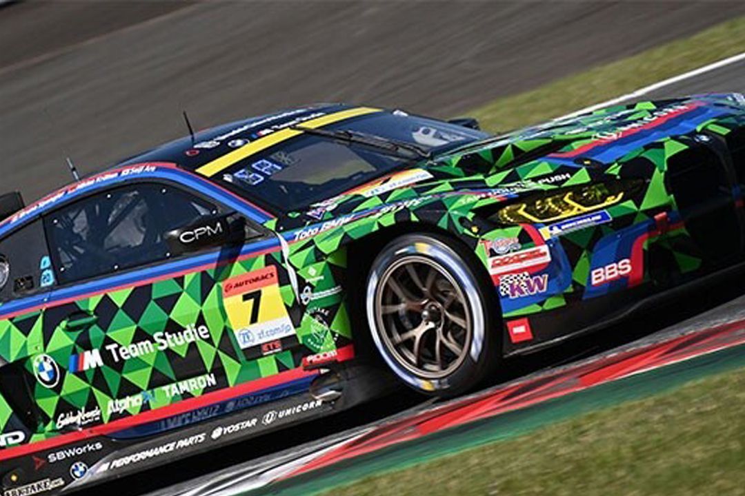 magazine motorsport supergt intro4 01