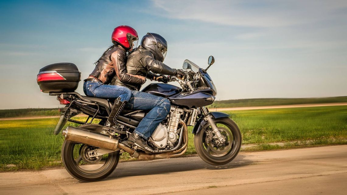 On a motorbike, the passenger, no less than you, must be correctly equipped