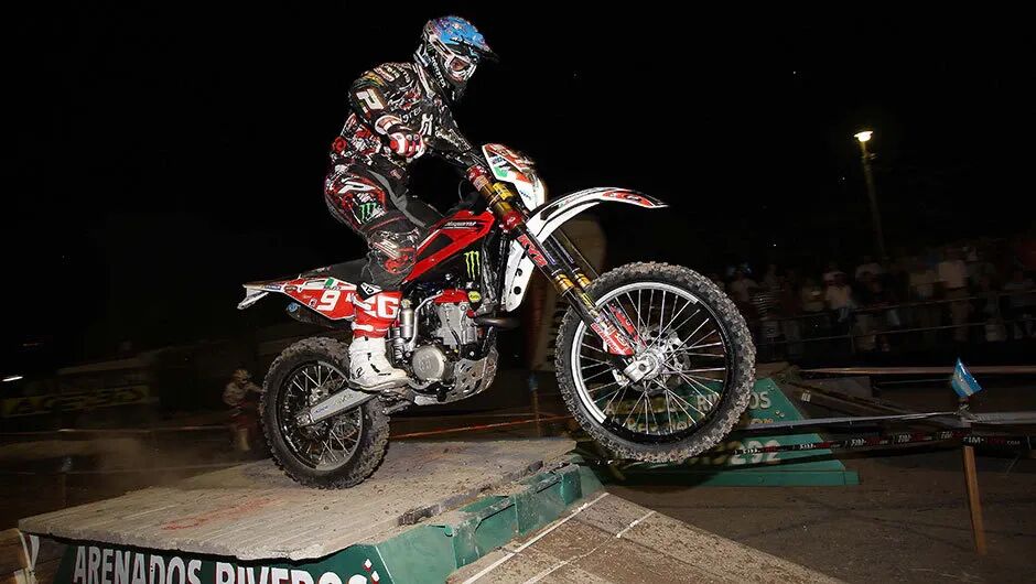 cjgmcev4f2il30nnmn7p0lvzb moto edito enduro3 why michelin