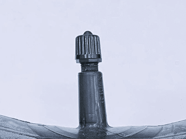 cl0iwbp5e0ffc01nvnn1azklp classic tyres tubes valves 03 max