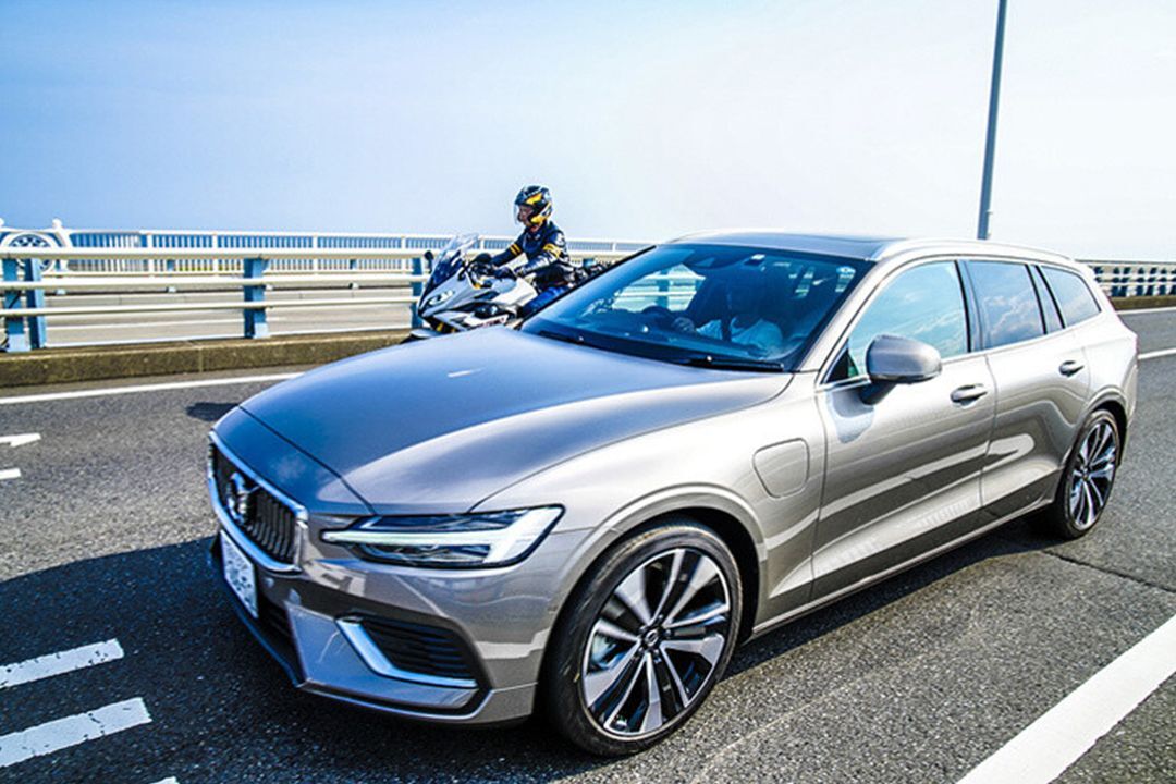 MICHELIN PRIMACY 4（ミシュラン プライマシー４）を履いたVOLVO V60 Recharge Plug-in hybrid T6 AWD Inscription