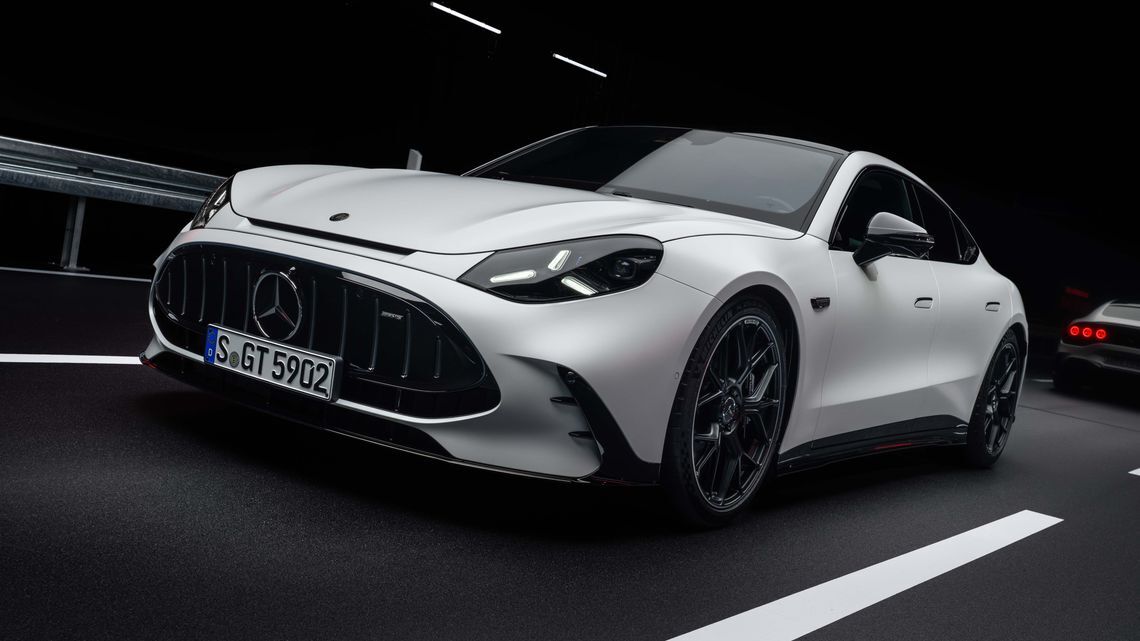 The new Mercedes-AMG GT 4-Door Coupé: Revolutionary performance. Maximum intensity.