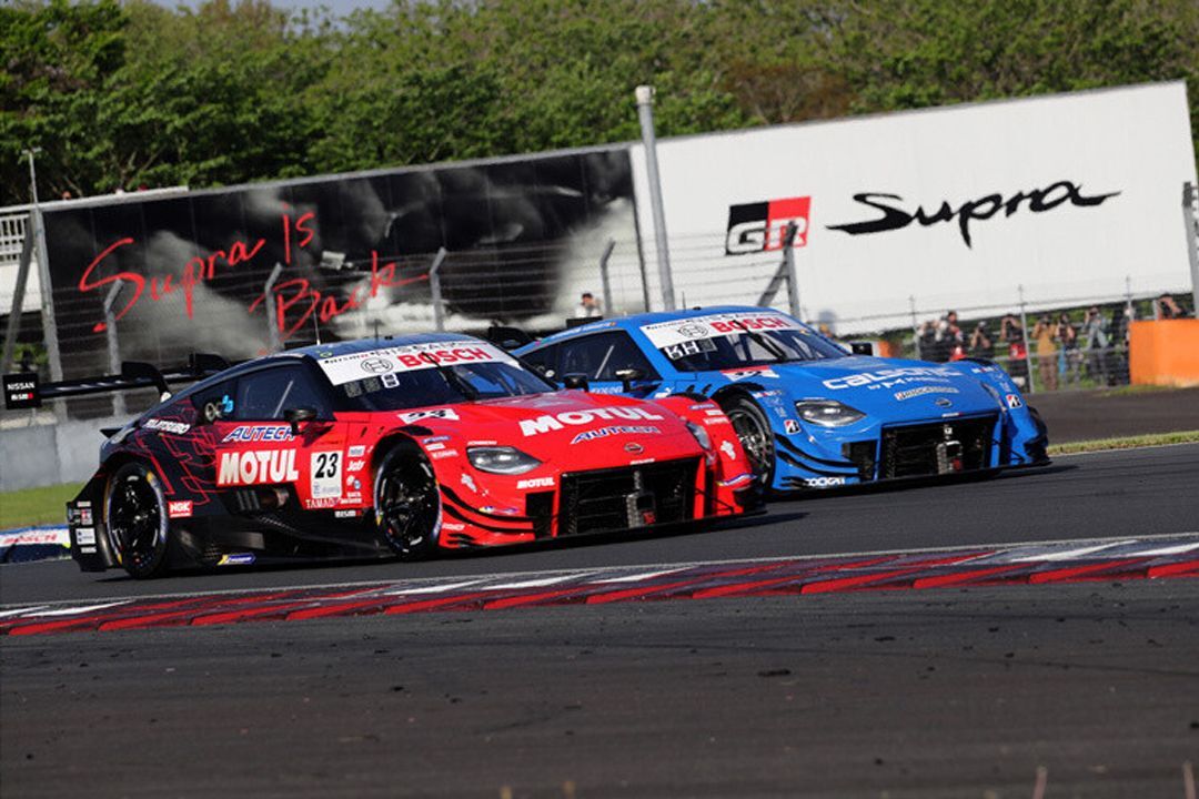 magazine motorsport supergt intro1 02