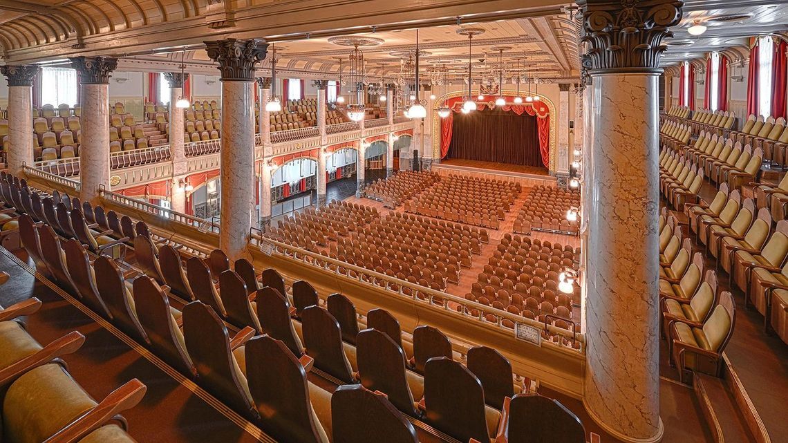 大阪市中央公会堂　大集会室