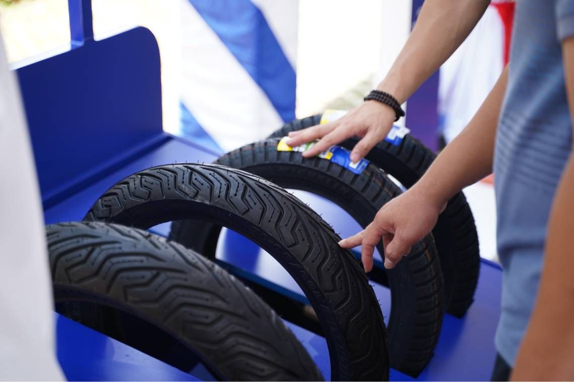 Lốp xe máy Michelin chính hãng