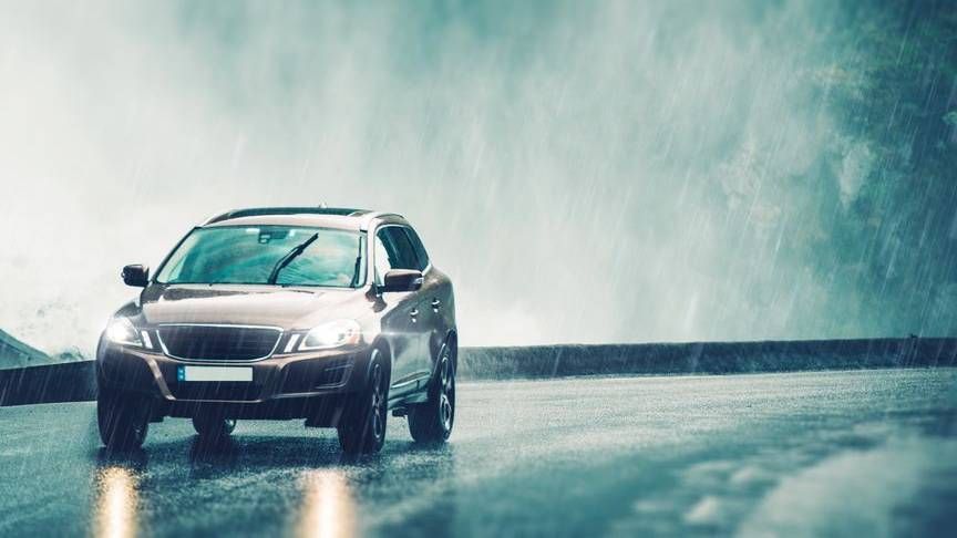 netvox assurances conseils dune assurance auto malus pluie ou grele au volant 1