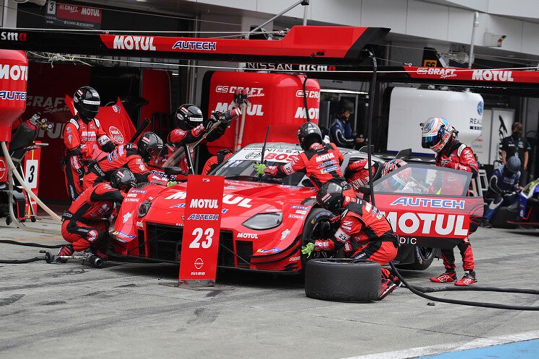 magazine motorsport supergt intro1 03