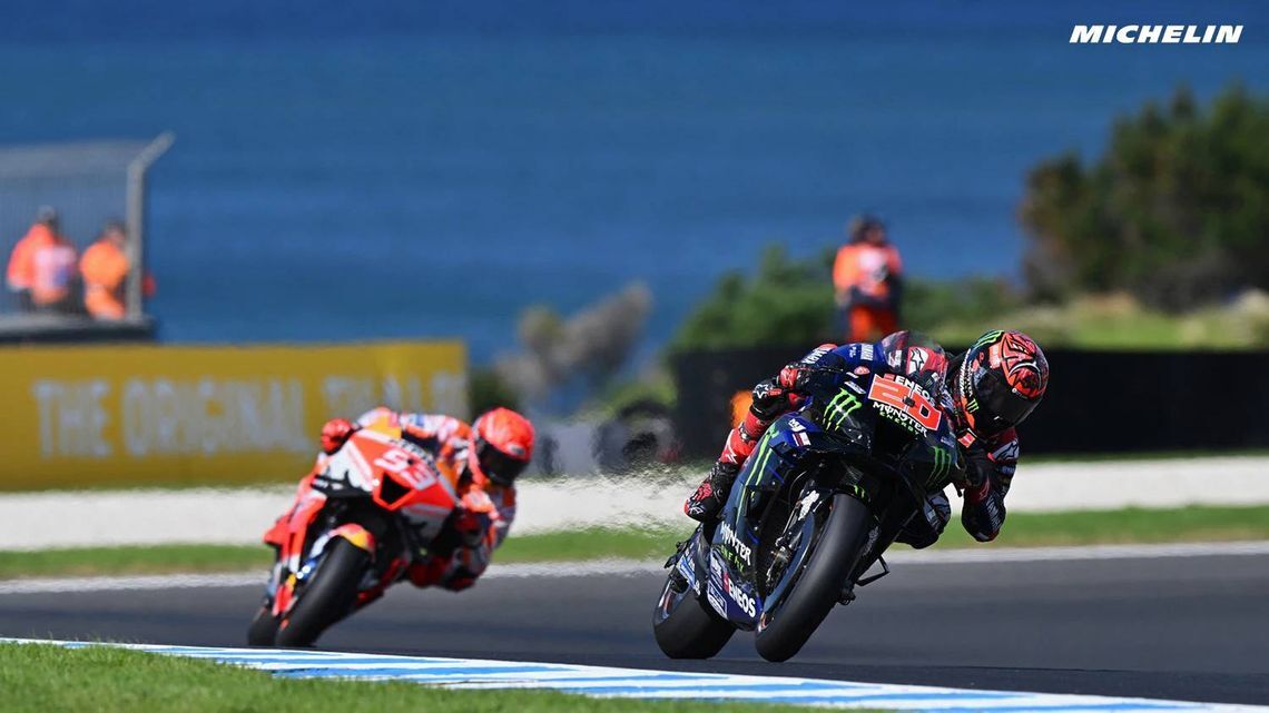 オーストラリア