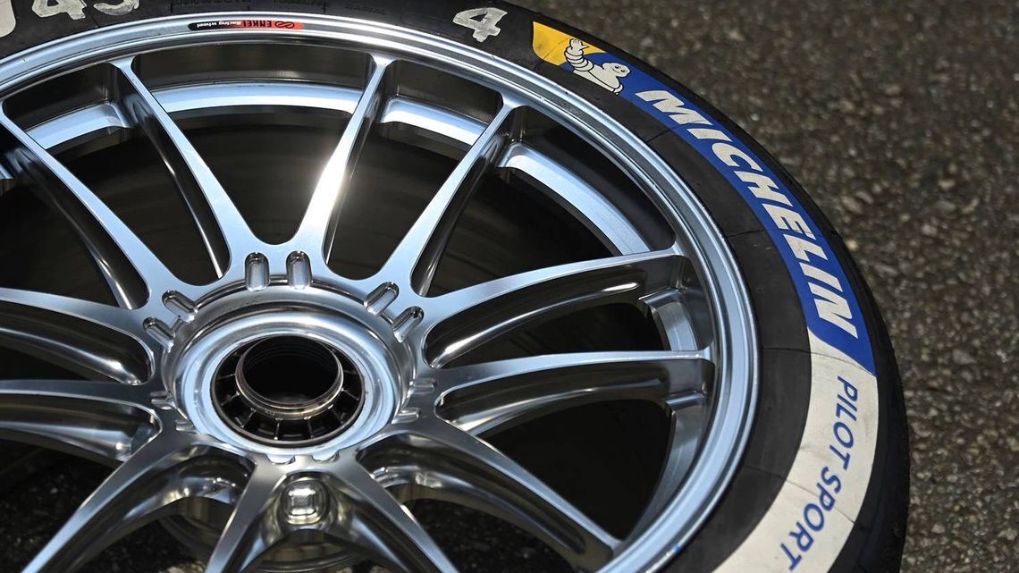 cm1hfhztl018a01kbco0yc4l1 supergt 2024 rd4 10