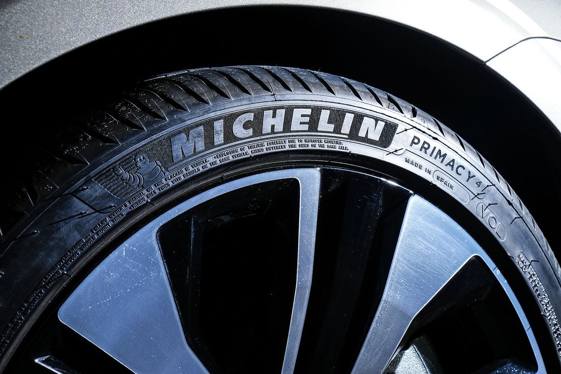 濡れた路面での安心感が長く続くプレミアムコンフォートタイヤ『MICHELIN PRIMACY 4』