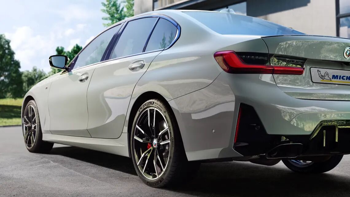 Star-marked BMW tyres & MICHELIN