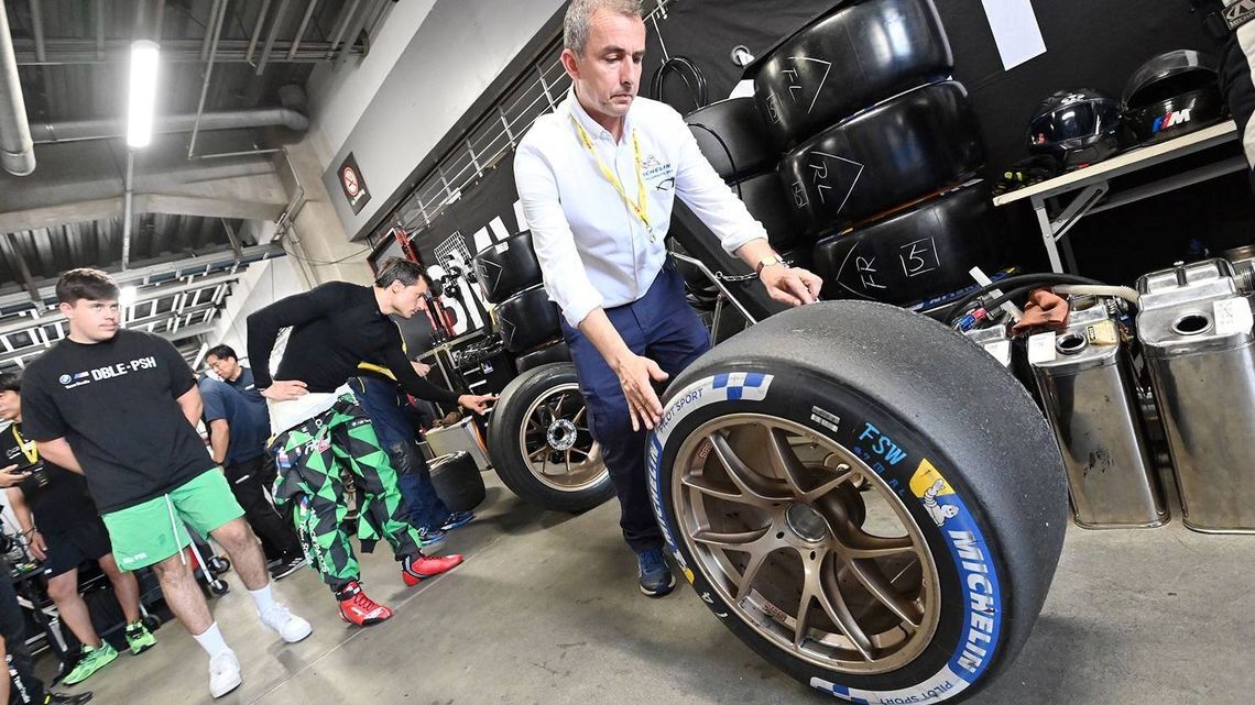 cm1hfi0t3018c01kbwk2fng0c supergt 2024 rd4 05