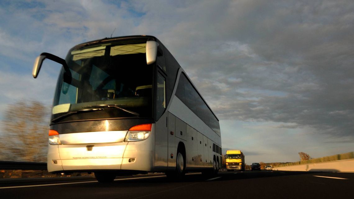 cjsy95mrl0bbv0iqs9gk0ascc cj9fdheh7045j1pphygsee3x6 michelin bus highway 4434 hd max