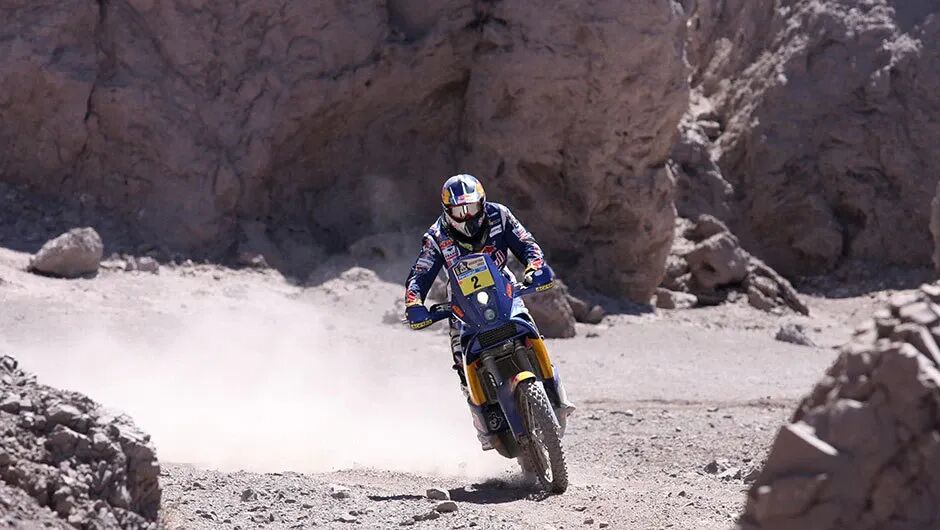 cjgmbalfg077d0mr2z3bvxjli moto edito dakar9 why michelin