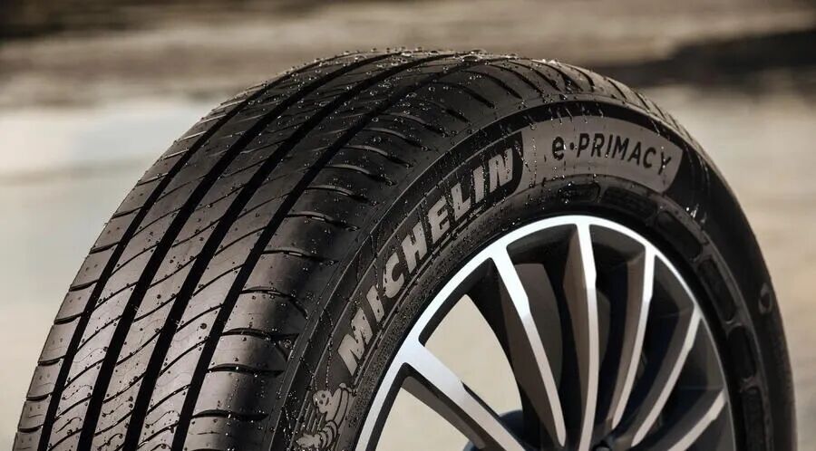 ckh63y8l2044b01gg8un1czci michelin e primacy 0 0 900 498 max