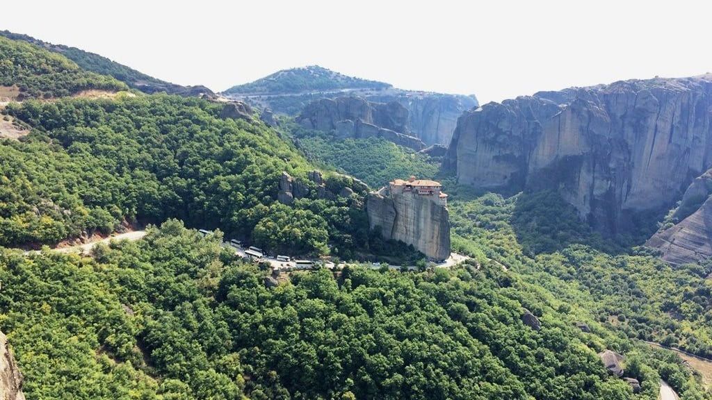 cm73cyiun08tv01m11w7wj404 forest view