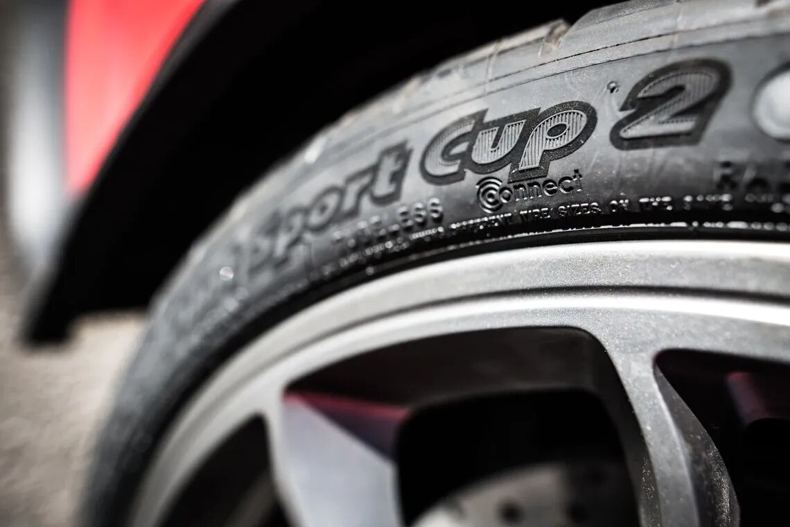 ckrk8frp9010v01kosfev10dp michelin pilot sport cup2 connect pict2 full