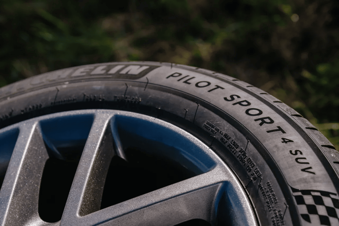 шина pilot sport 4 suv