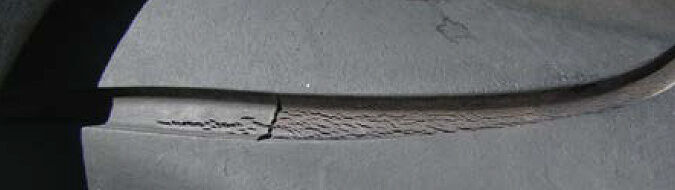 Moto Edito Pęknięcia Opony