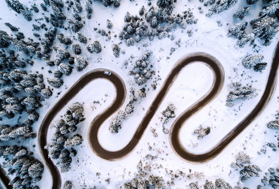 4w 358 tire michelin pilot alpin five suv en us landscape 2