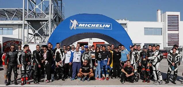 cjxuv4taj09sn0pmjt1j1aknz η michelin στα power max