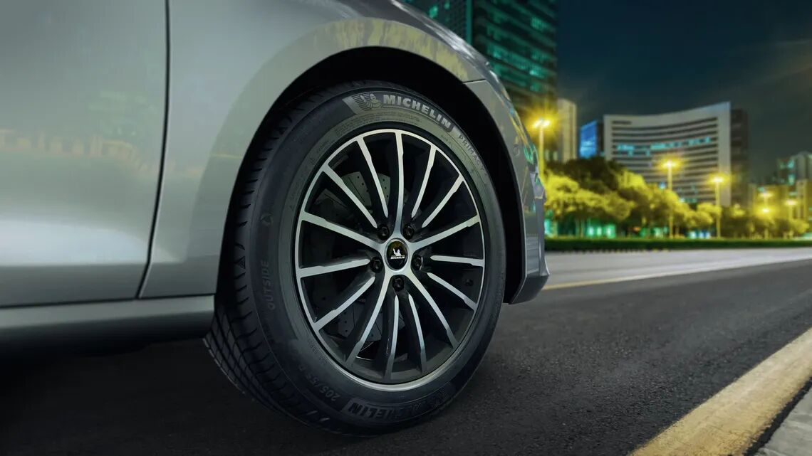 ckyxva0f402jf01pbhglnqa7r liv img mich primacy4plusdry 20210922 v06 newbackplate max