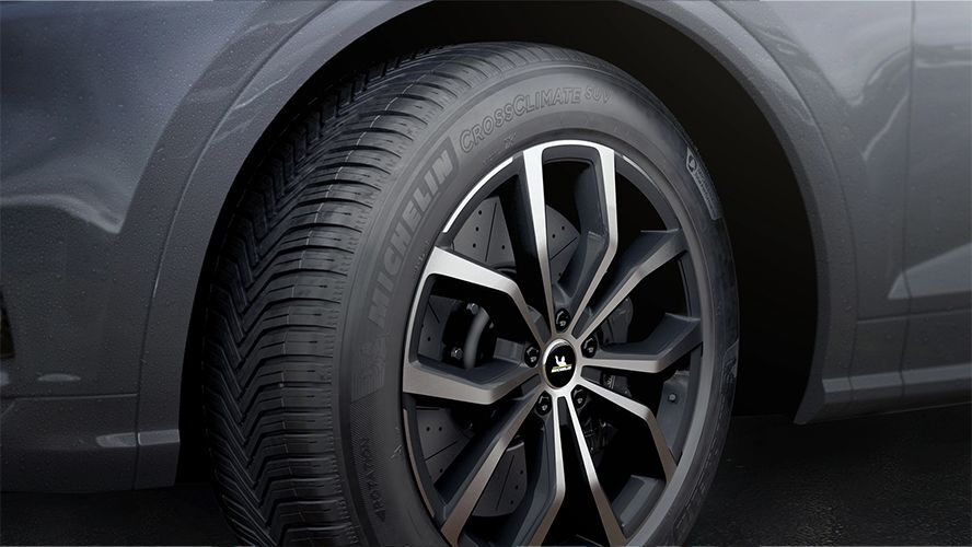 ck0mfwx4w0g650pnue18al7lp what suv tyres small