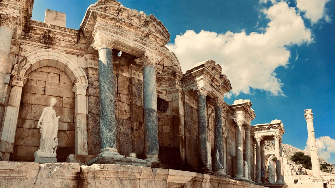 sagalassos ancient city antonin fountain