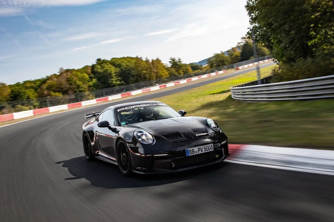 ckl9gzg8u019k01nktsjt65oe michelin 911 gt3 nbr max