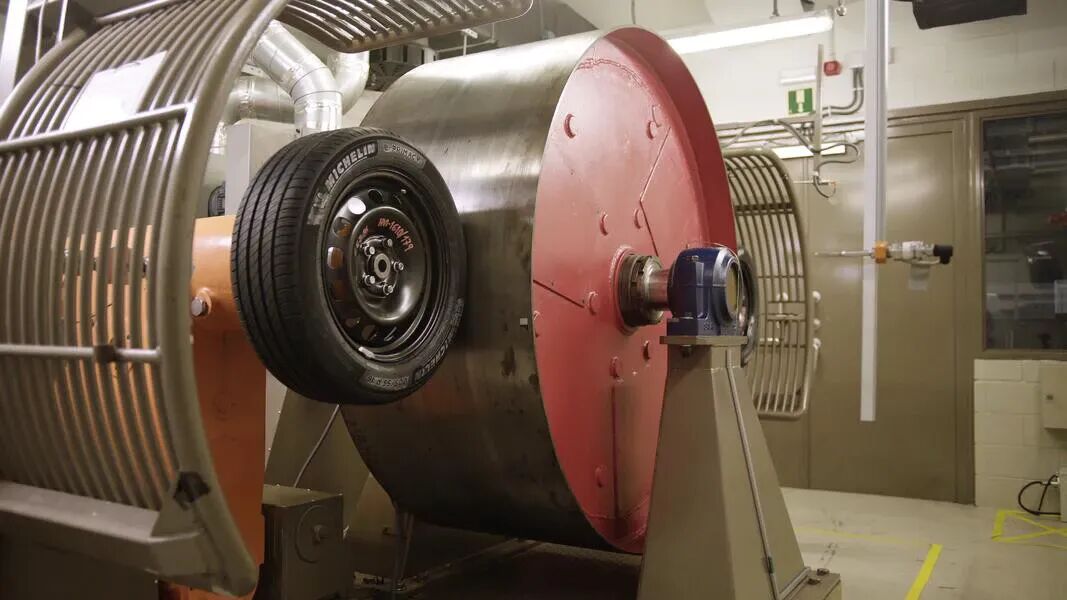 ckmnopiek00rk01musrrxp1fb michelin e primacy production max