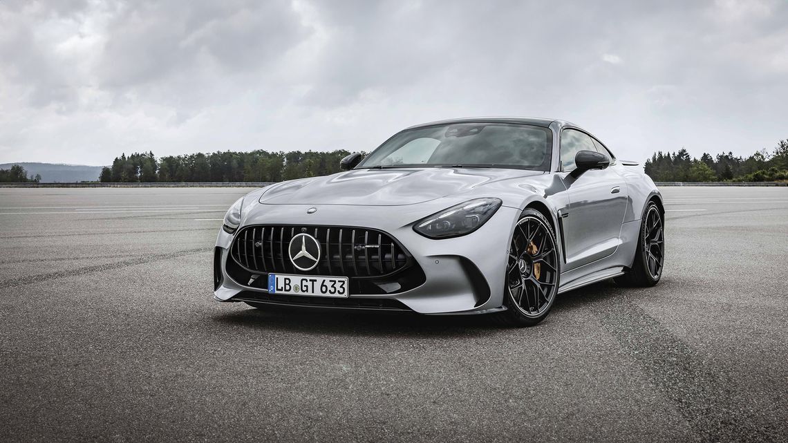 partnership mercedesamg hero 01 full 2 full