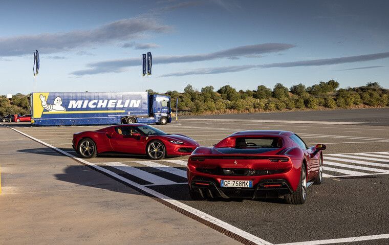 ferrari header def