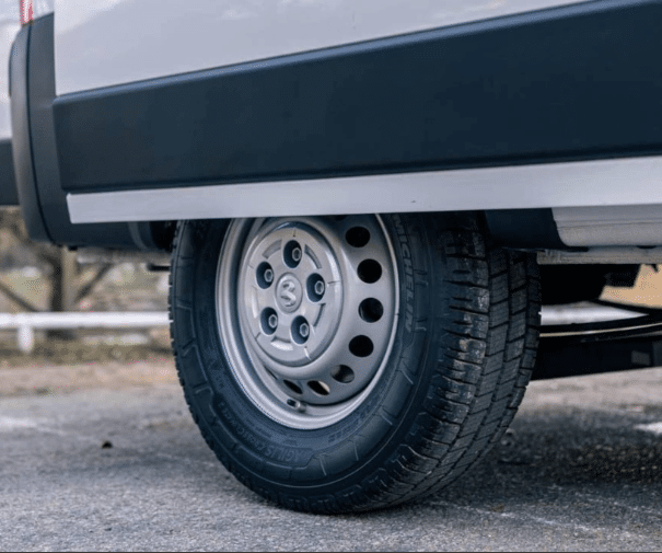 commercial agilis crossclimate 2