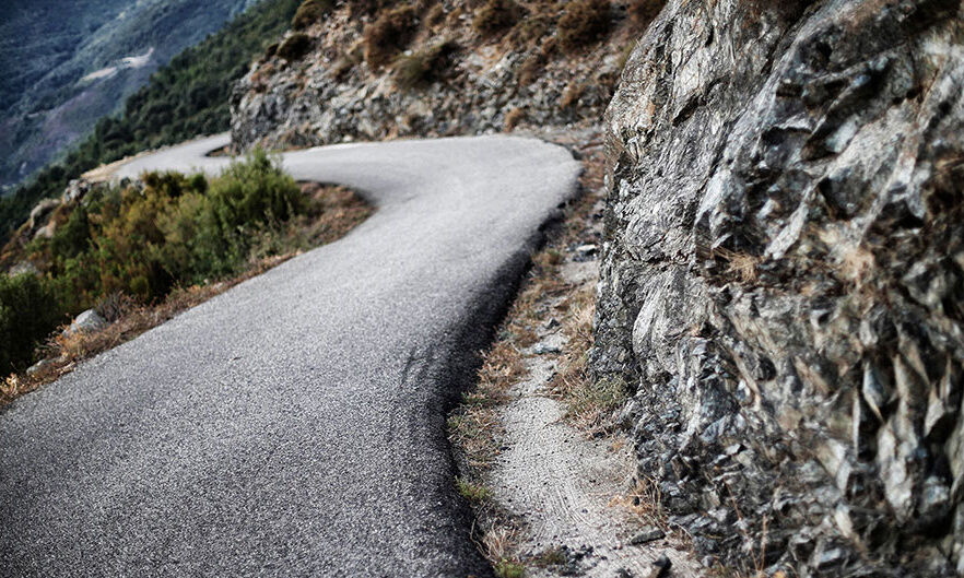moto edito landing page road safety help and advice