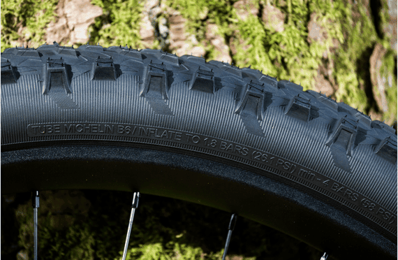bike tips and advice fitting mountain bike tires with inner tubes thumbnail
