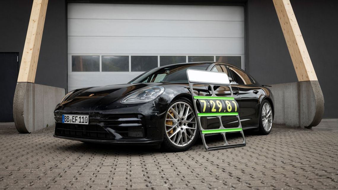 ckwn91u7s0fci01qch97kxidj porsche full