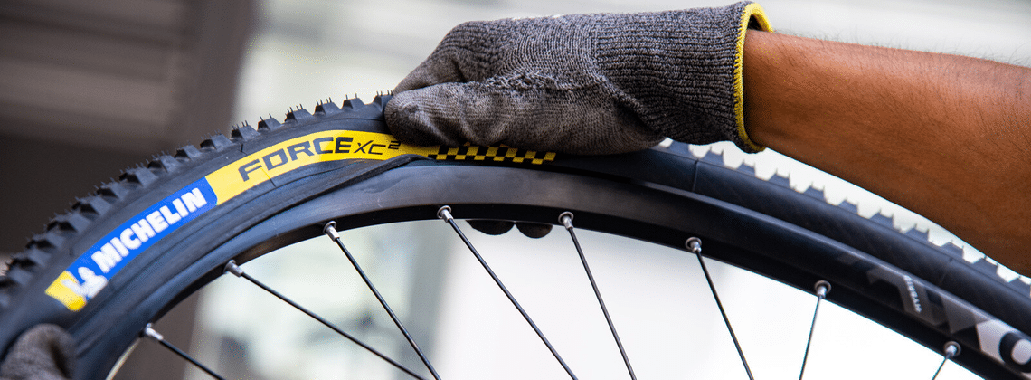 change bike tire 4