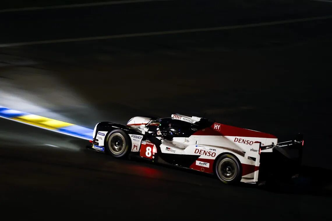 clgwl4rsi00qe01gxl377szcr co009000 max