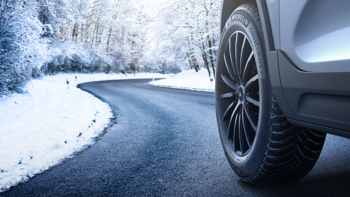 4w 461 tire michelin crossclimate 2 en product in context 2 nosignature landscape