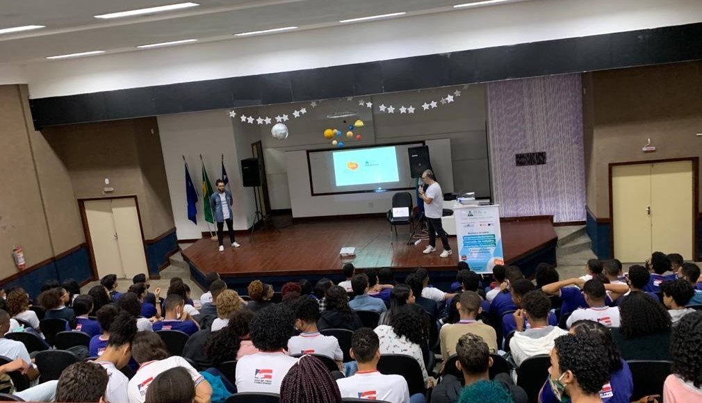 programa global de educação e conscientização sobre segurança no trânsito nas escolas chega ao brasil max