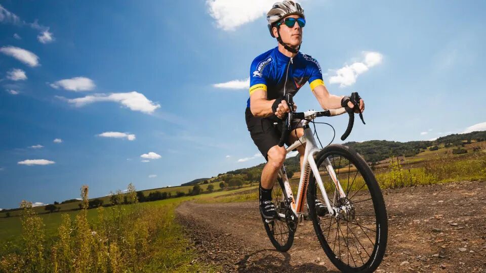 cl1dqso4e05ts01k4t8inmfv1 gravel max