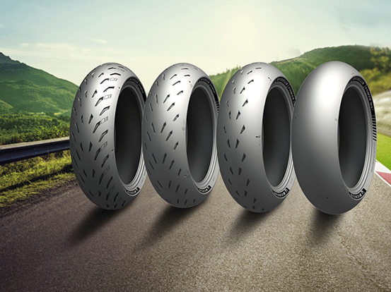 michelin lanc a quatro novos modelos da linha power e renova sua oferta para motos esportivas max